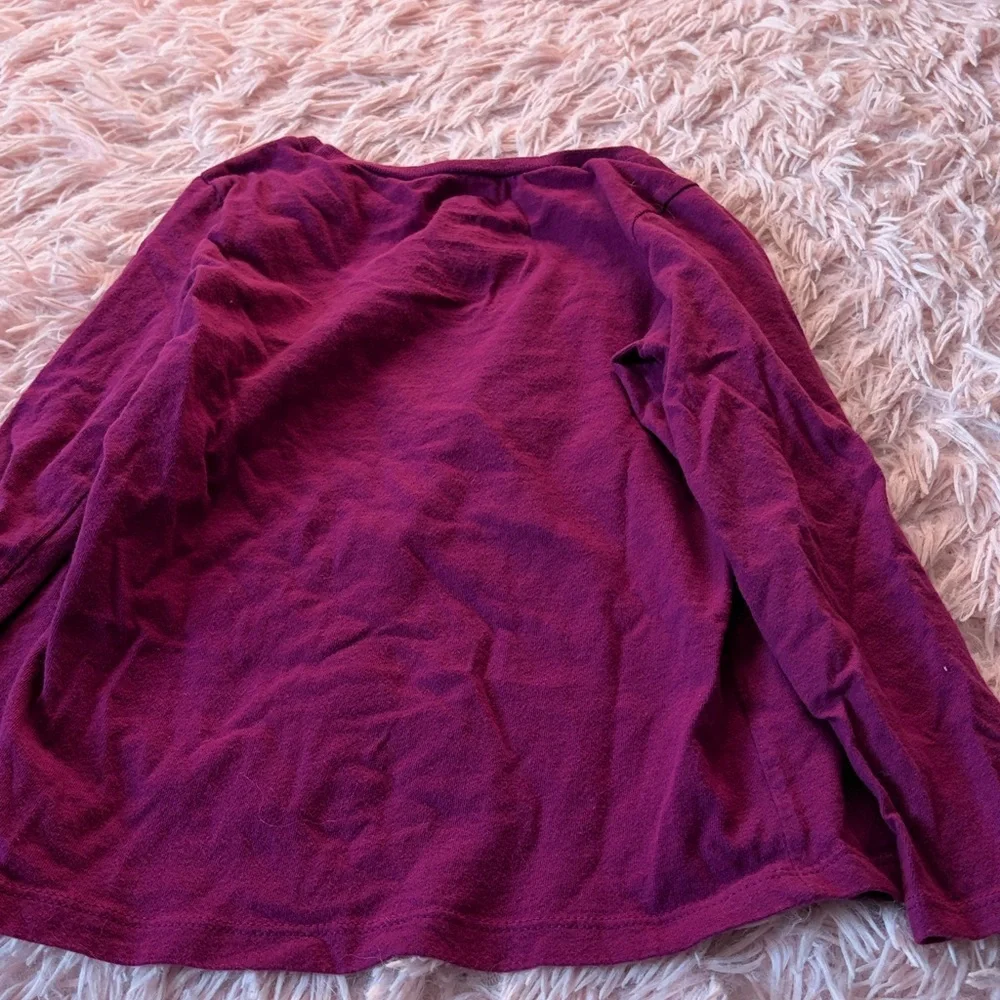 Bundle of long sleeve tees